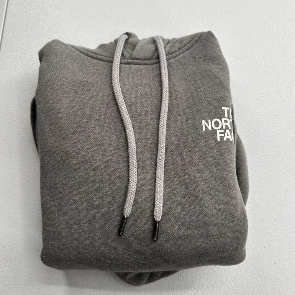 The North Face M‎ Grey Hoodie Camouflage Logo Print Never Stop Exploring Graphic